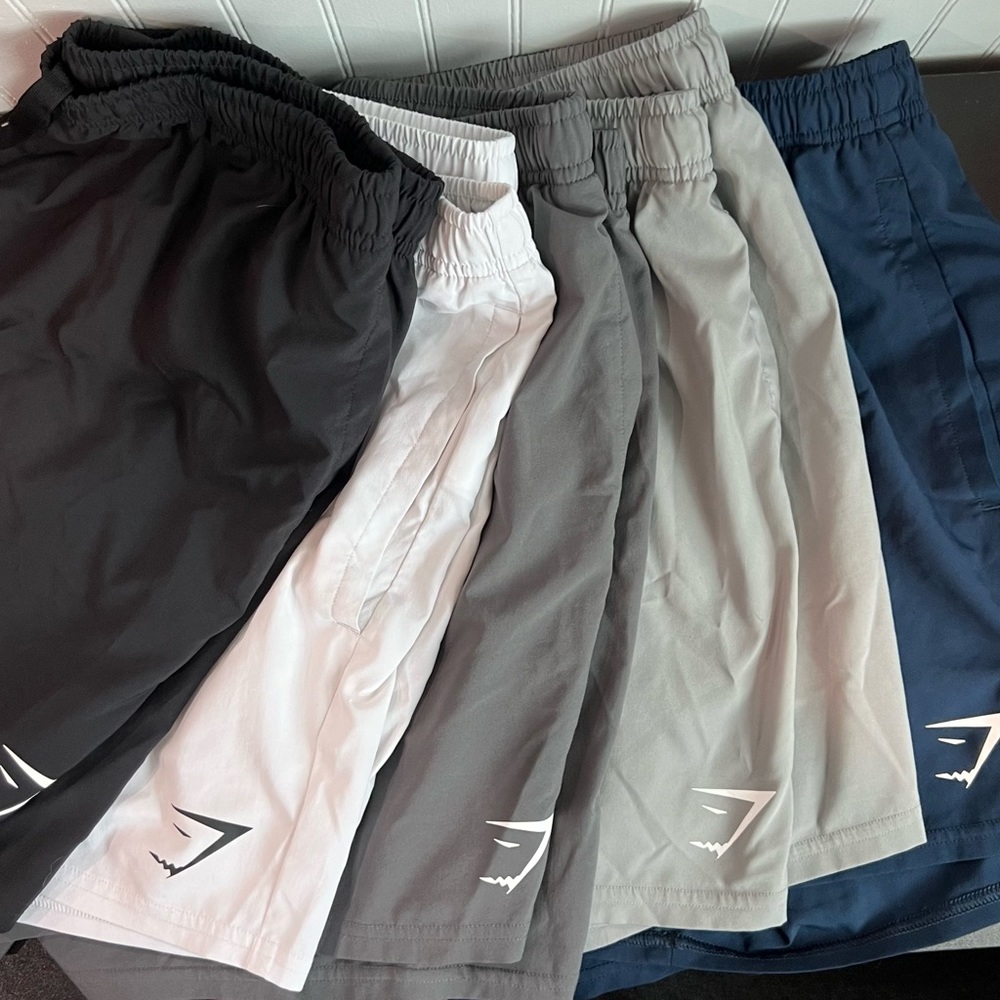 Gymshark arrival 5” seem shorts